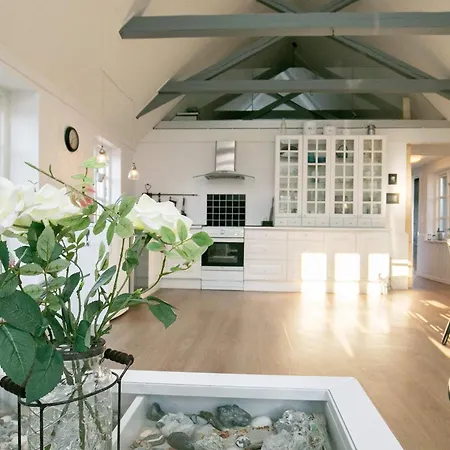 Idyllic Retreat In Feriehus Ålbæk