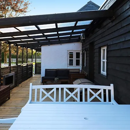 Idyllic Retreat In Ålbæk