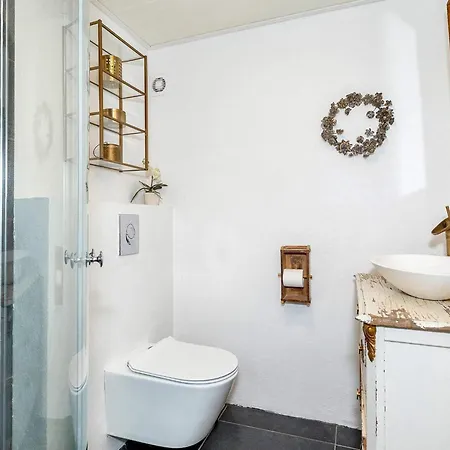 בית נופש Idyllic Retreat In