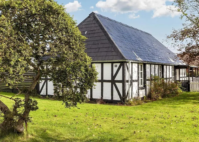 Idyllic Retreat In